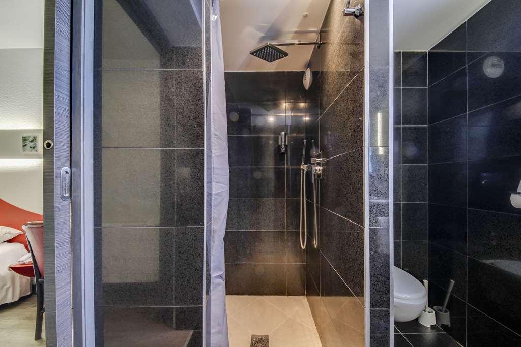 Brit Hotel Porte D'Espagne Perpinhã Quarto foto
